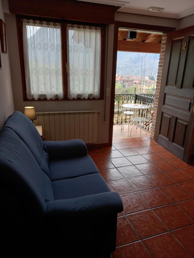 Apartamentos El Ardinal Arenas De Cabrales Exterior photo